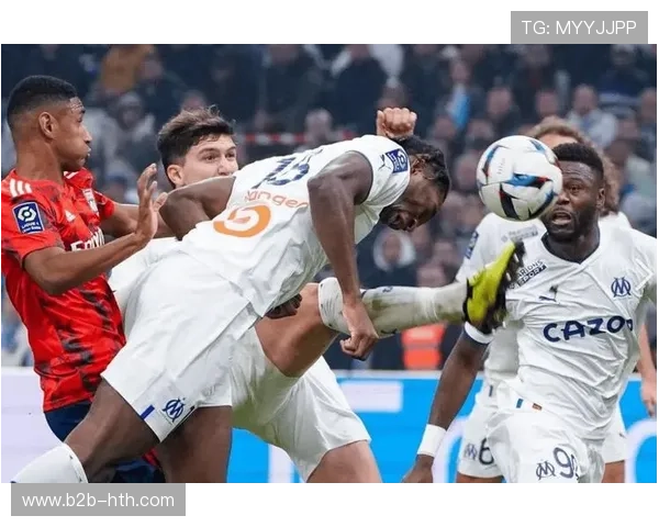 法甲:巴黎绝杀里昂,马赛紧追其后 法甲:巴黎绝杀里昂,马赛紧追其后