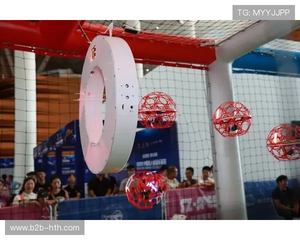 无人机足球女子组决赛战术多变，观赏性提升